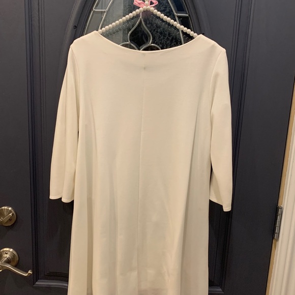 👗 - Picture 2 of 4